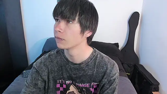 Aventure Twinks online show from April 6, 9:16 pm