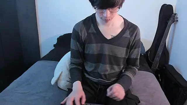 Aventure Twinks online show from June 3, 2:58 am