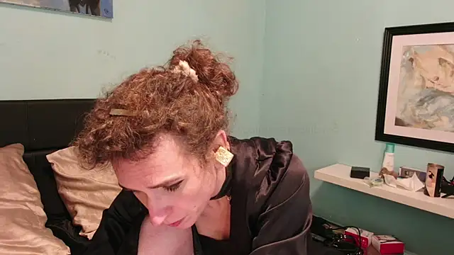 Prxscillia Tx online show from February 8, 3:21 pm