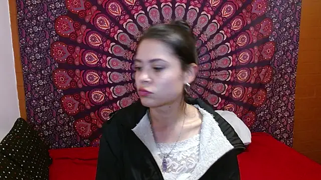 Snapshot of AbbySccott chatting on February 5, 1:21 am AbbySccott online show from February 5, 1:21 am