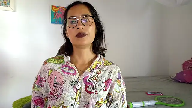fantasty nylon online show from May 21, 1:40 pm