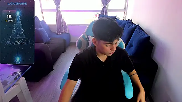 Snapshot of Franco_Rizzo_ chatting on December 11, 7:03 pm Franco Rizzo  online show from December 11, 7:03 pm