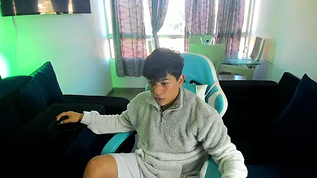 Snapshot of Franco_Rizzo_ chatting on January 22, 9:21 pm Franco Rizzo  online show from January 22, 9:21 pm