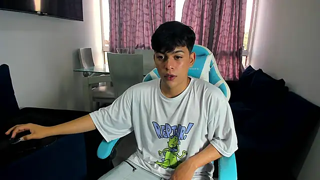 Snapshot of Franco_Rizzo_ chatting on February 7, 10:30 pm Franco Rizzo  online show from February 7, 10:30 pm