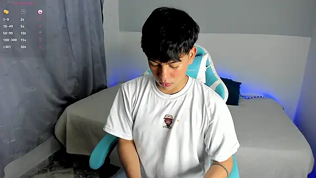 Snapshot of Franco_Rizzo_ chatting on March 16, 10:09 pm Franco Rizzo  online show from March 16, 10:09 pm