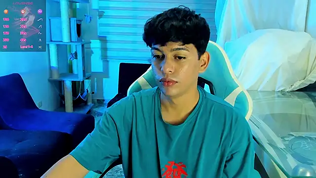 Snapshot of Franco_Rizzo_ chatting on October 1, 4:29 am Franco Rizzo  online show from October 1, 4:29 am