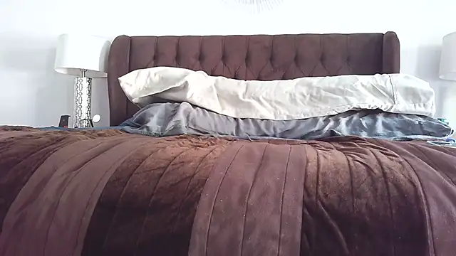 RoodoggXL online show from April 19, 10:56 pm