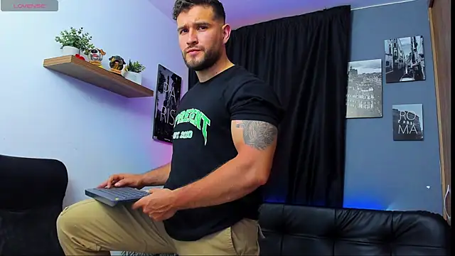 AndrewDiaz online show from March 19, 3:30 am