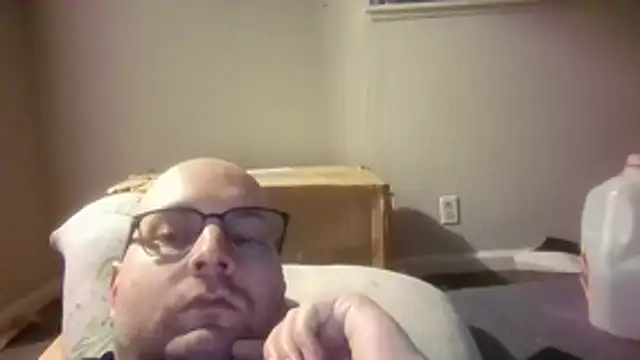 lovingboy94 online show from March 12, 11:55 pm