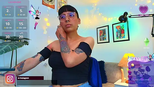 Snapshot of Yeriawaddell_ chatting on March 12, 6:55 pm Yeriawaddell  online show from March 12, 6:55 pm