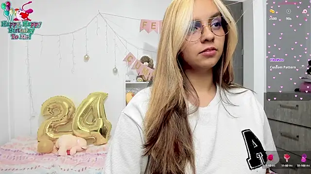 Valery7rose  online show from February 18, 9:42 pm