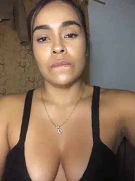 JuanaSimons online show from January 17, 12:48 am