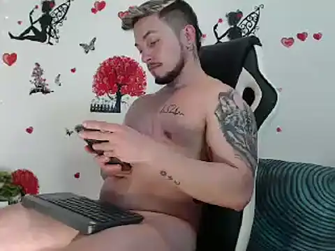 Snapshot of Angel_bran chatting on February 14, 10:47 pm Angel bran online show from February 14, 10:47 pm
