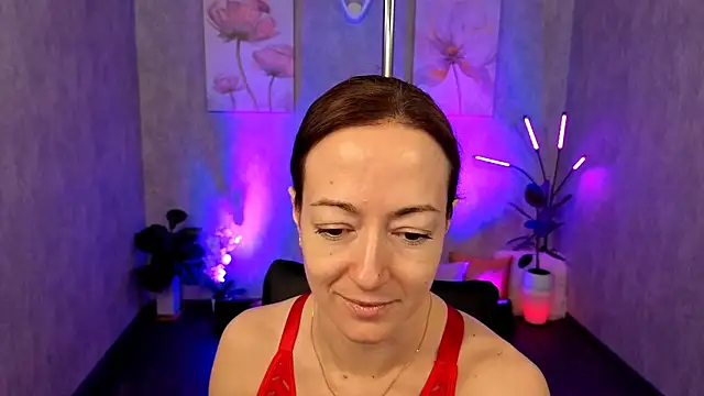 Snapshot of kimberlyray777 chatting on February 4, 8:56 am kimberlyray777 online show from February 4, 8:56 am