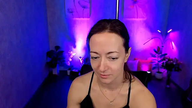 Snapshot of kimberlyray777 chatting on March 8, 2:40 pm kimberlyray777 online show from March 8, 2:40 pm