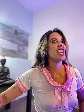 Emilia Bakerr online show from February 17, 9:08 pm