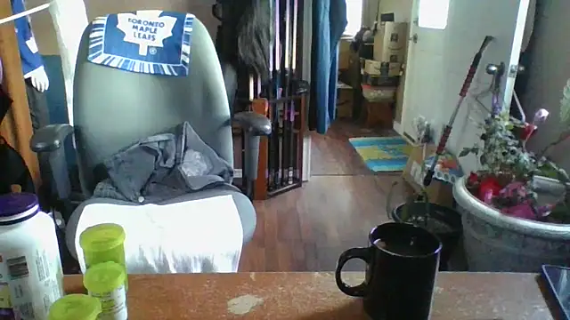 Snapshot of Daremeknot chatting on March 20, 1:48 pm Daremeknot online show from March 20, 1:48 pm