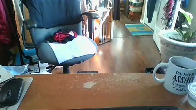 Snapshot of Daremeknot chatting on October 2, 1:51 pm Daremeknot online show from October 2, 1:51 pm