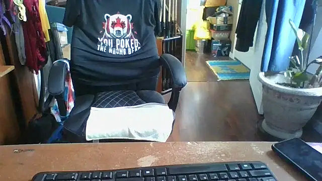 Daremeknot online show from April 7, 2:06 pm