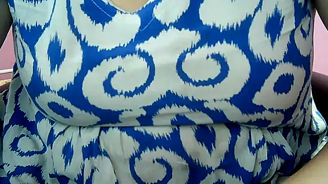 Lucinka1 online show from December 16, 7:48 am