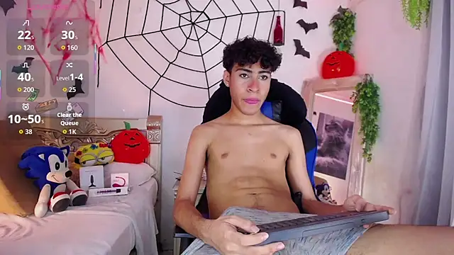 huge armound online show from October 25, 7:05 am