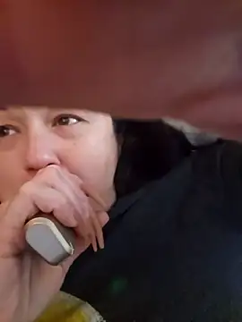 sweetkitty111 online show from February 15, 8:22 pm