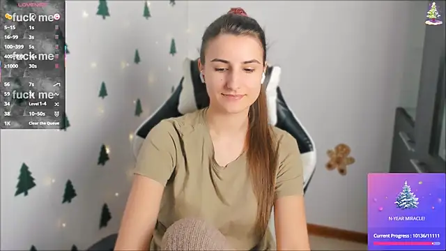 Snapshot of PumpkinCutiePie chatting on February 6, 10:32 pm PumpkinCutiePie online show from February 6, 10:32 pm