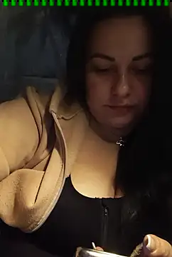 DaisyStreet online show from February 23, 5:50 pm