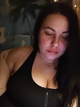 DaisyStreet online show from February 25, 9:57 pm