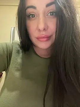 DaisyStreet online show from April 12, 6:46 pm