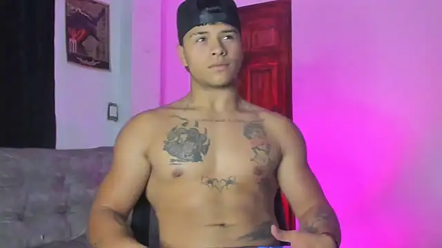 Dominic Biker   online show from April 24, 2:36 am