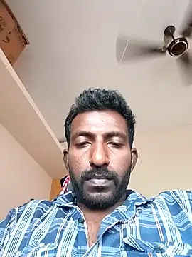 Snapshot of bigdick_david_ chatting on December 18, 9:59 am bigdick david online show from December 18, 9:59 am