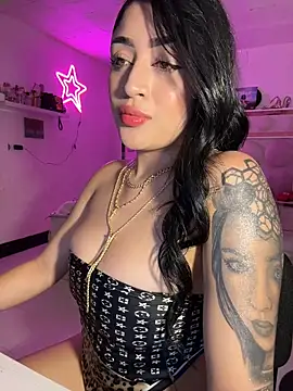 lucianaroy online show from April 29, 2:48 am
