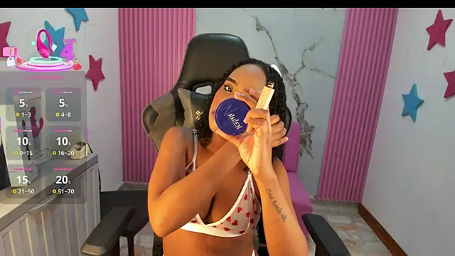 lia 16 online show from December 1, 10:53 am