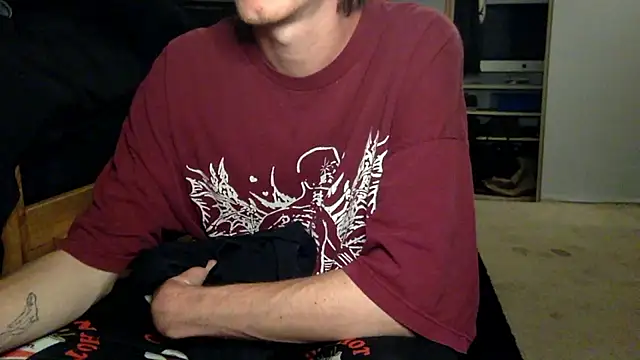 spicylaboi online show from May 6, 6:19 am