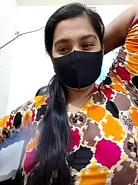 Snapshot of Ritusri_Dotta chatting on January 9, 7:04 pm Ritusri Dotta online show from January 9, 7:04 pm