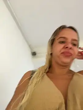 LikaCat online show from April 20, 2:14 am