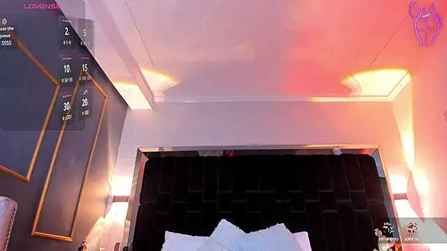 Snapshot of NikkySmiith chatting on January 24, 7:18 pm NikkySmiith online show from January 24, 7:18 pm