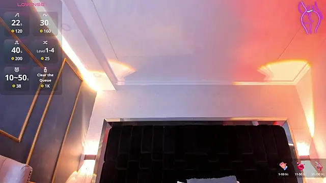 Snapshot of NikkySmiith chatting on February 15, 1:31 am NikkySmiith online show from February 15, 1:31 am