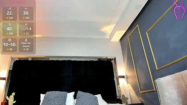 Snapshot of NikkySmiith chatting on February 21, 6:59 pm NikkySmiith online show from February 21, 6:59 pm