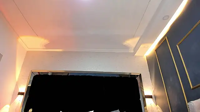 Snapshot of NikkySmiith chatting on February 22, 7:36 pm NikkySmiith online show from February 22, 7:36 pm