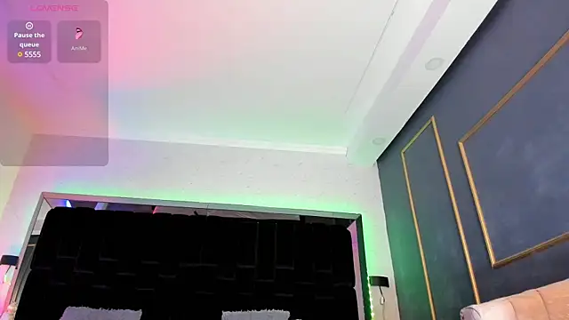 Snapshot of NikkySmiith chatting on February 25, 7:47 pm NikkySmiith online show from February 25, 7:47 pm