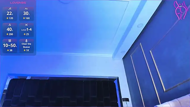 Snapshot of NikkySmiith chatting on March 8, 1:17 am NikkySmiith online show from March 8, 1:17 am