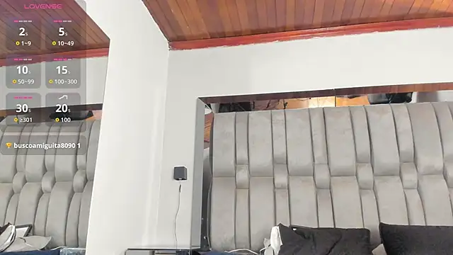 Snapshot of NikkySmiith chatting on October 16, 11:44 am NikkySmiith online show from October 16, 11:44 am