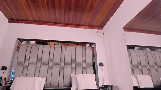 NikkySmiith online show from February 1, 12:04 pm