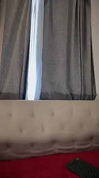 Alison Diaz17 online show from February 9, 10:14 pm