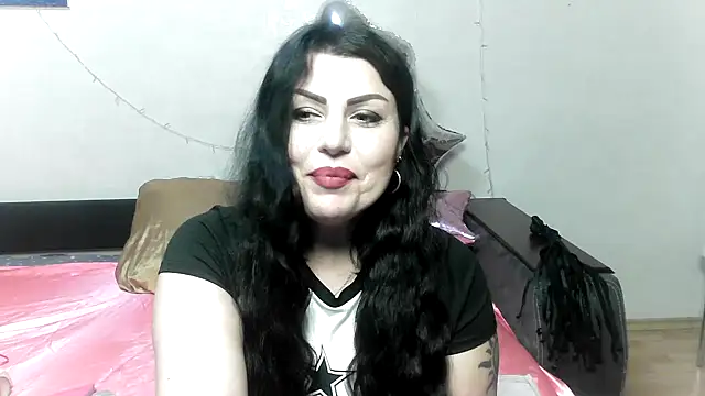 Snapshot of kataleya94 chatting on December 25, 10:48 pm kataleya94 online show from December 25, 10:48 pm