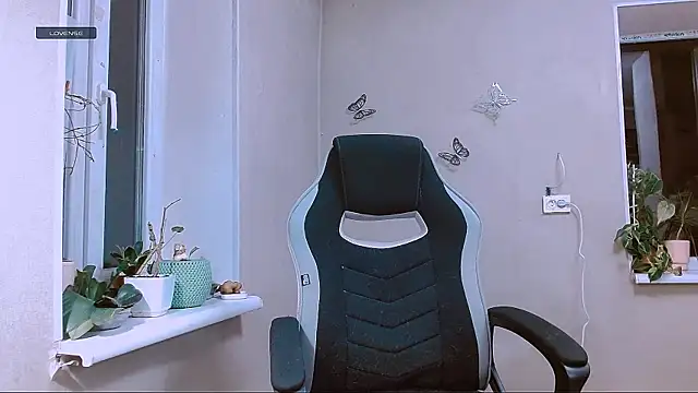 RosaJil online show from March 15, 5:52 pm