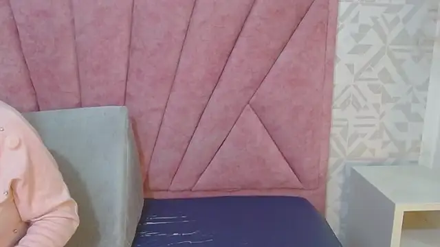 Snapshot of Natasha_699 chatting on January 26, 7:20 pm Natasha 699 online show from January 26, 7:20 pm