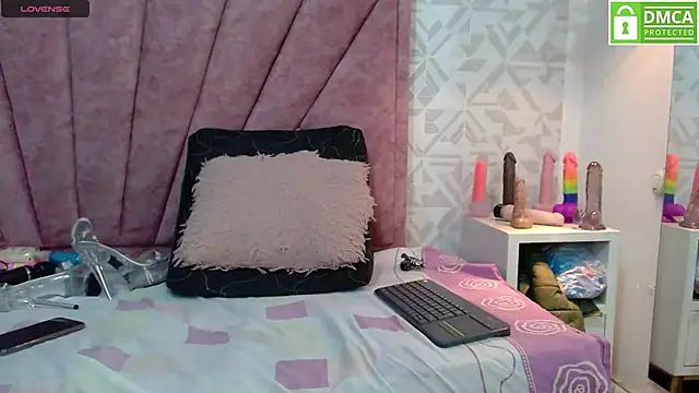 Snapshot of Natasha_699 chatting on March 7, 8:11 pm Natasha 699 online show from March 7, 8:11 pm